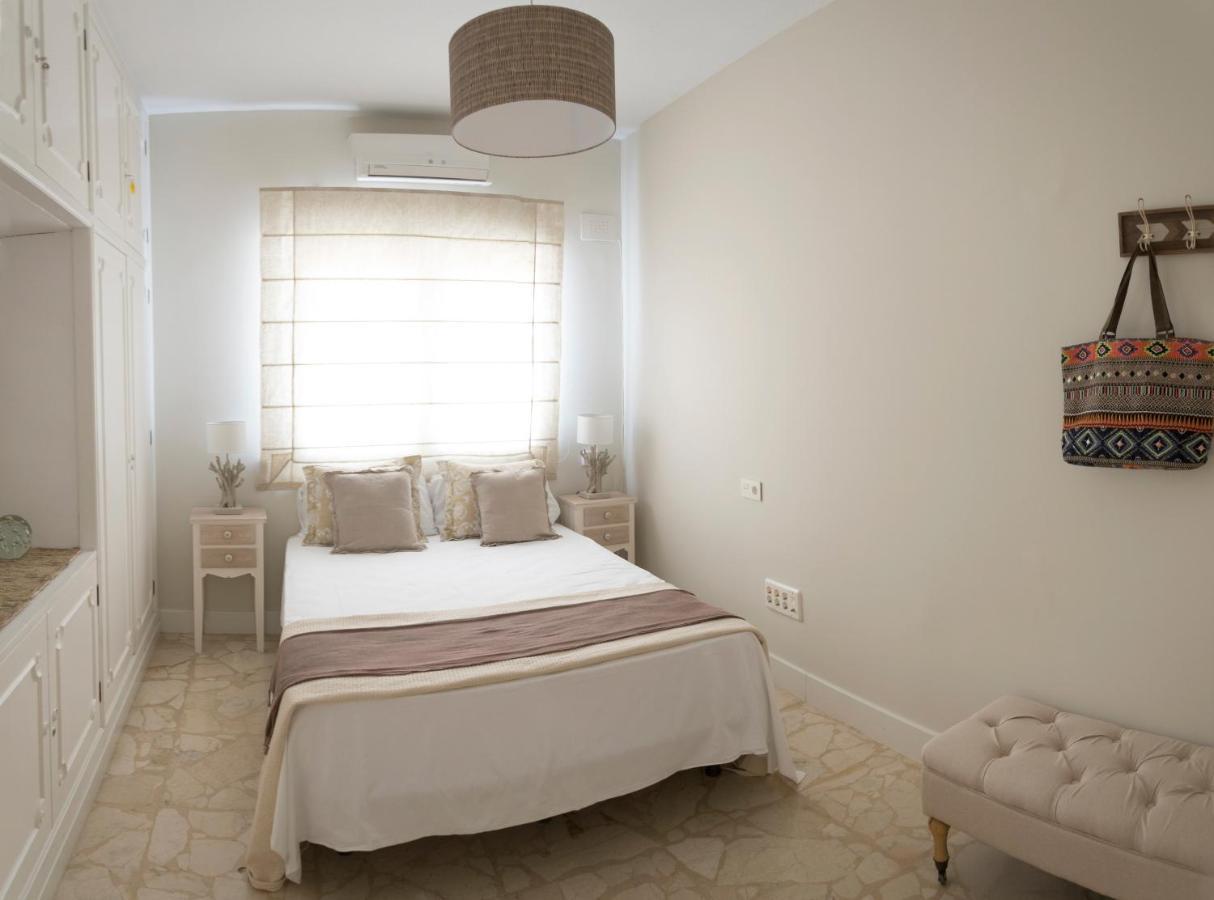 Malagueta Penthouse Premium Lägenhet Málaga Exteriör bild